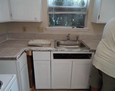 7610 Lemma Drive - Photo Thumbnail 16