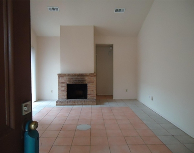 7610 Lemma Drive - Photo Thumbnail 14