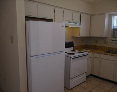 7610 Lemma Drive - Photo Thumbnail 9