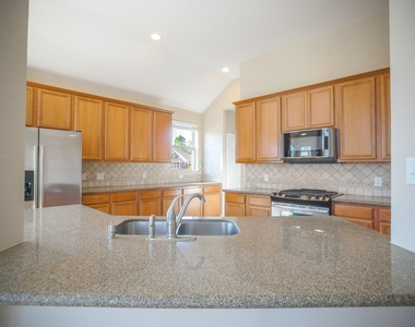2 Hadlock Place - Photo Thumbnail 23