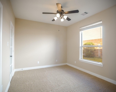 2 Hadlock Place - Photo Thumbnail 25