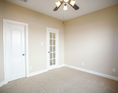 2 Hadlock Place - Photo Thumbnail 26