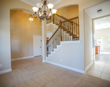 2 Hadlock Place - Photo Thumbnail 11