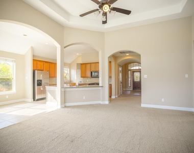 2 Hadlock Place - Photo Thumbnail 17