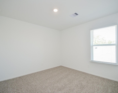 5778 Hampton Valley Dr - Photo Thumbnail 27