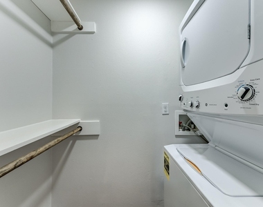 3224 Timmons Lane - Photo Thumbnail 29