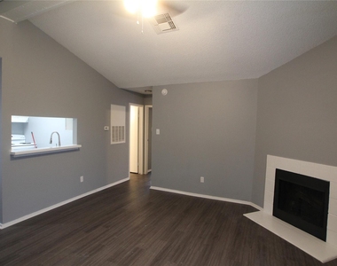 5423 Farley Drive - Photo Thumbnail 1