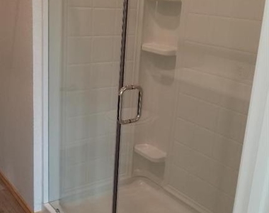 21423 Bluebonnet Cove Court - Photo Thumbnail 10