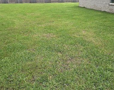2507 Cantera Bluff Lane - Photo Thumbnail 17