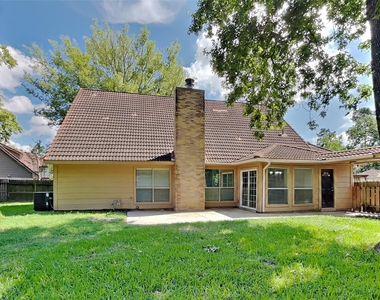 3602 Bear Lake Drive - Photo Thumbnail 16