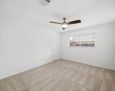 12931 Westella Drive - Photo Thumbnail 18