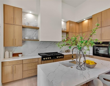 20 Buttonbush Ct - Photo Thumbnail 13