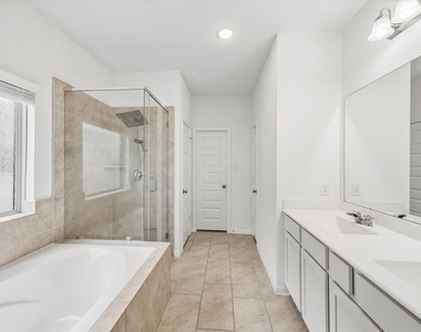 1189 Bluebonnet Trail - Photo Thumbnail 12
