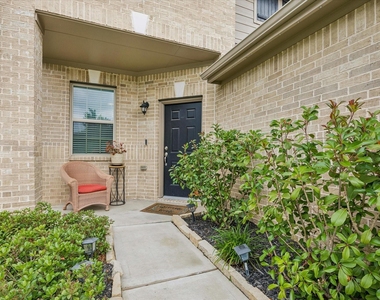 1189 Bluebonnet Trail - Photo Thumbnail 1