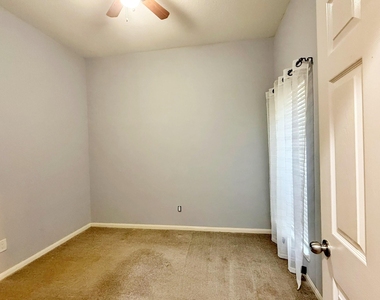 3610 Maple Pass Court - Photo Thumbnail 13