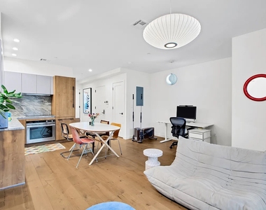 44 Box Street - Photo Thumbnail 1