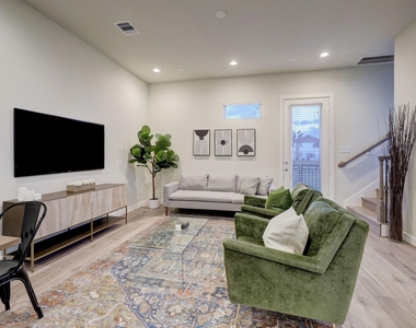 2319 Silva Park Lane - Photo Thumbnail 3