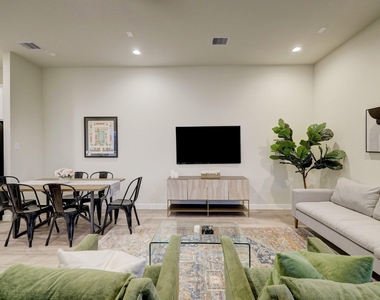 2319 Silva Park Lane - Photo Thumbnail 2