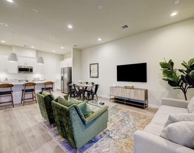 2319 Silva Park Lane - Photo Thumbnail 1