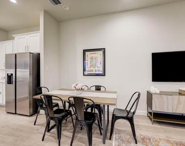 2319 Silva Park Lane - Photo Thumbnail 9