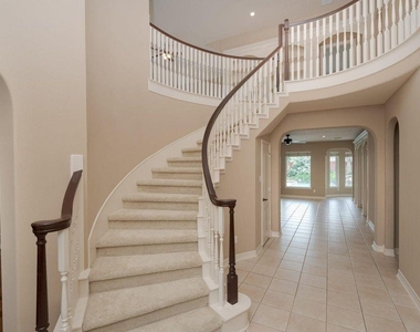 12406 Santiago Cove Lane - Photo Thumbnail 3