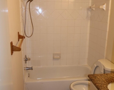 18414 Willow Moss Drive - Photo Thumbnail 9