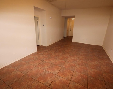 18414 Willow Moss Drive - Photo Thumbnail 2