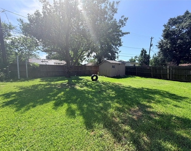 2217 Basket Street - Photo Thumbnail 13