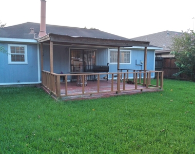 11018 Kirkwell Drive - Photo Thumbnail 2
