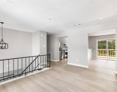 2108 W Lacey Oak Circle - Photo Thumbnail 22