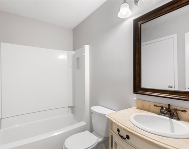2108 W Lacey Oak Circle - Photo Thumbnail 35