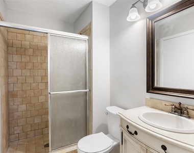 2108 W Lacey Oak Circle - Photo Thumbnail 18