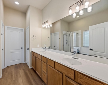 39 Butternut Grove Place - Photo Thumbnail 14