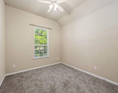 39 Butternut Grove Place - Photo Thumbnail 18