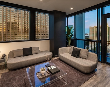 1211 Caroline Street - Photo Thumbnail 4