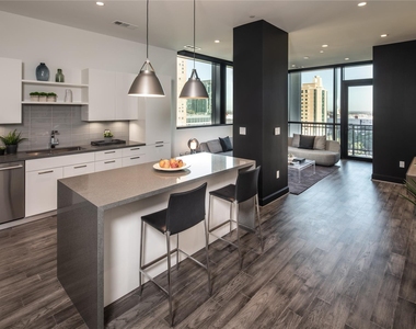1211 Caroline Street - Photo Thumbnail 17