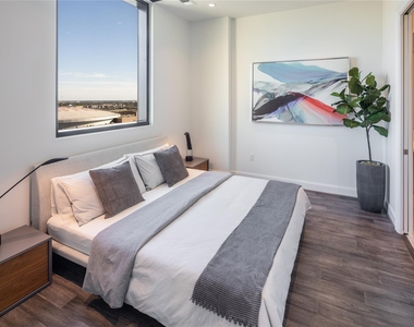 1211 Caroline Street - Photo Thumbnail 5