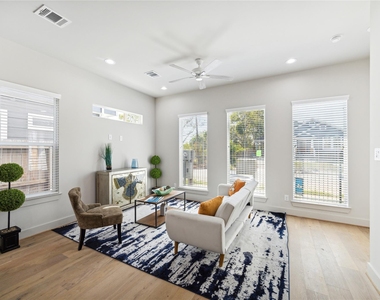 5237 Hillman Street - Photo Thumbnail 6