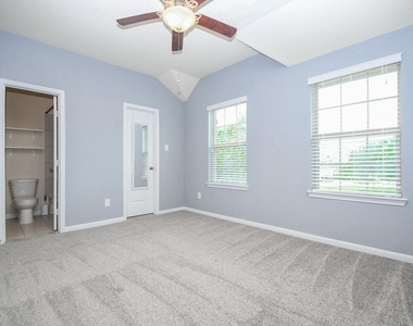 4803 Terrance Fall Drive - Photo Thumbnail 16