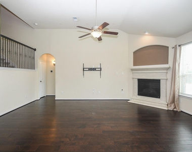 4803 Terrance Fall Drive - Photo Thumbnail 3