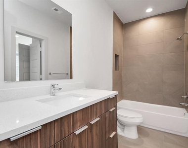 4407 Abaco Lane - Photo Thumbnail 19
