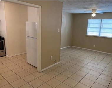 4753 Mallow Street - Photo Thumbnail 2