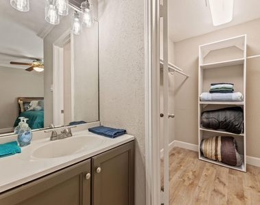 9200 W Bellfort Street - Photo Thumbnail 20
