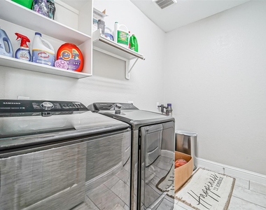 9507 Carson Lane - Photo Thumbnail 28