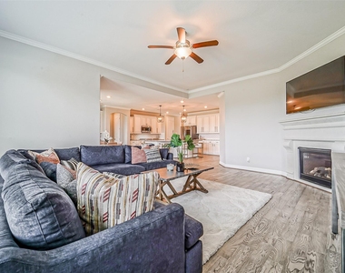 9507 Carson Lane - Photo Thumbnail 19