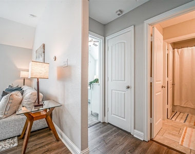 9507 Carson Lane - Photo Thumbnail 29