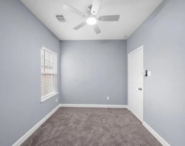 5222 Bataan Road - Photo Thumbnail 13