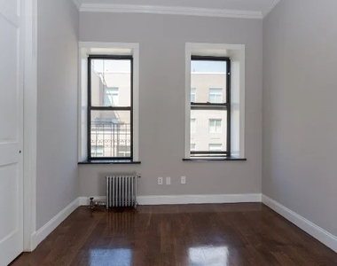 338 East 100th Street - Photo Thumbnail 9