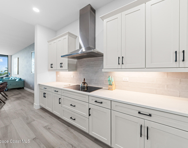 3031 Hafen Lane - Photo Thumbnail 11