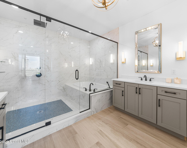 3031 Hafen Lane - Photo Thumbnail 25